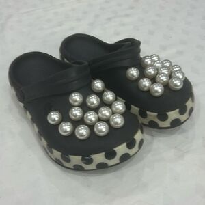 EUC Crocs Pearl Polkadot